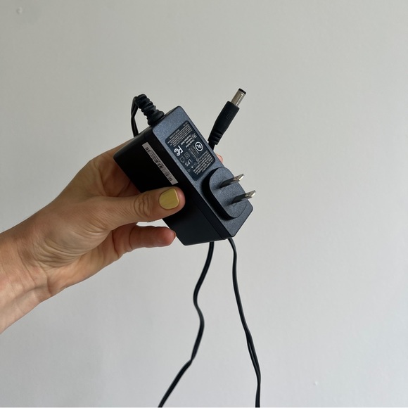 LINKSYS EA7500 V2 dual band 880 MHz wifi router for home - Picture 6 of 6